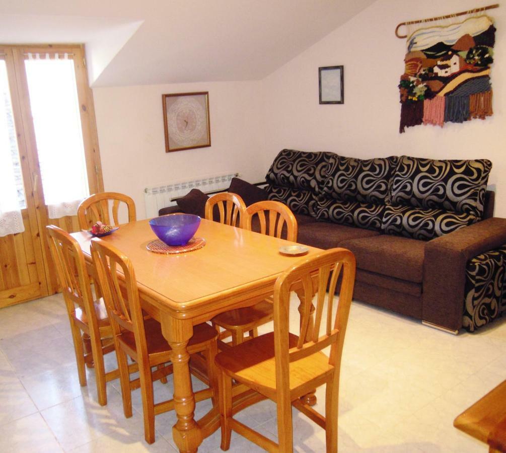 Apartamento Casa Dueso El Pueyo de Araguas Luaran gambar