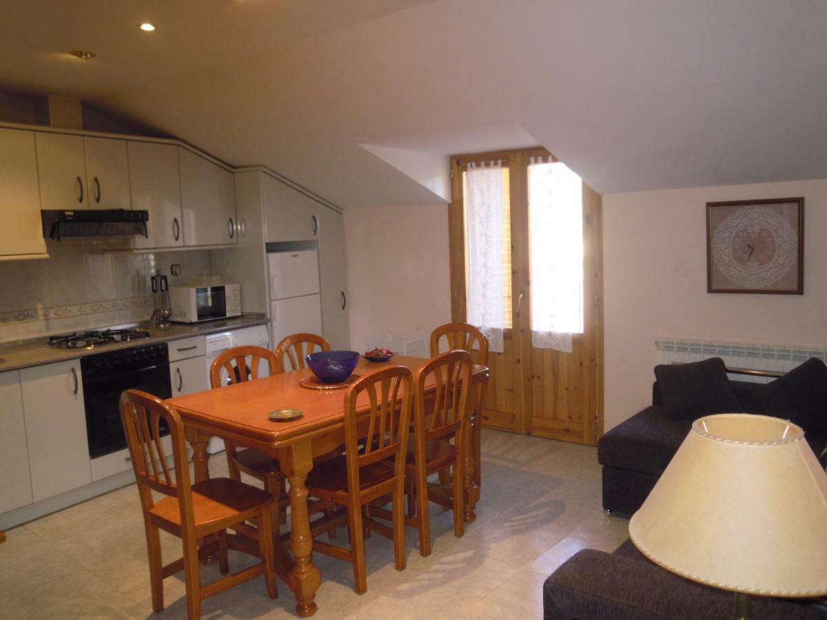Apartamento Casa Dueso El Pueyo de Araguas Luaran gambar